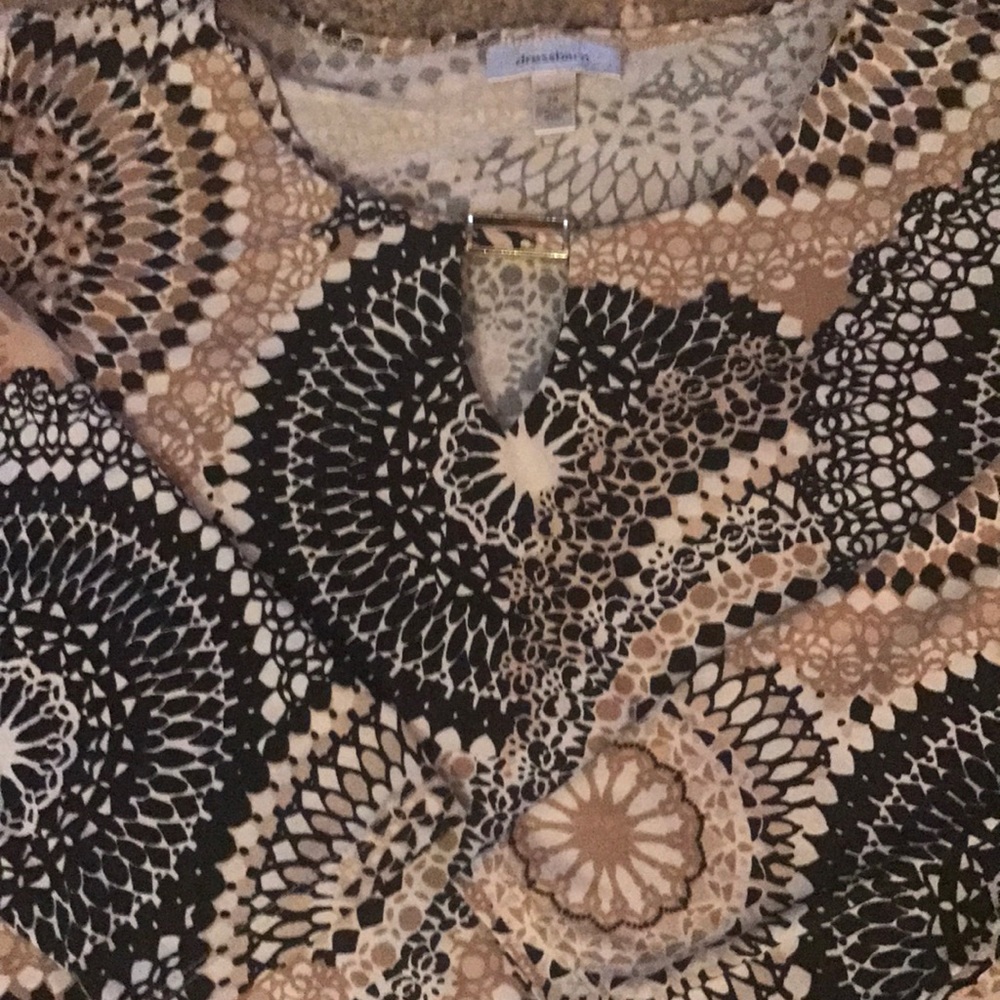 Loose fitting blouse - Picture 2 of 3